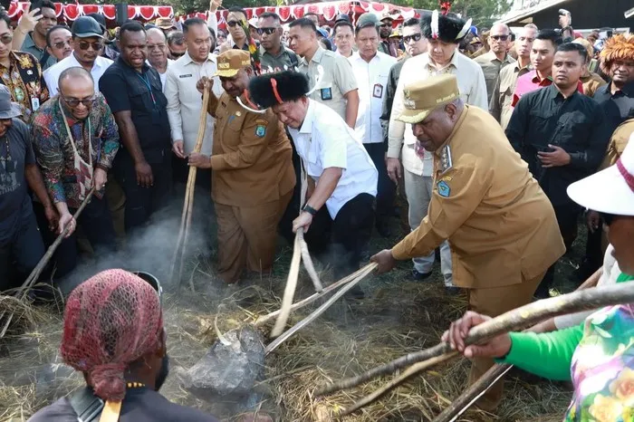 Dua Menteri Tinjau Pembangunan 2.200 Rumah di Wamena
