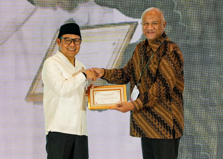 Menko PM Gandeng Lembaga Filantropi Entaskan Kemiskinan