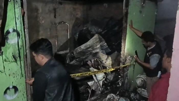 Rumah di Buaran Ludes Terbakar Saat Pemilik ke Pasar