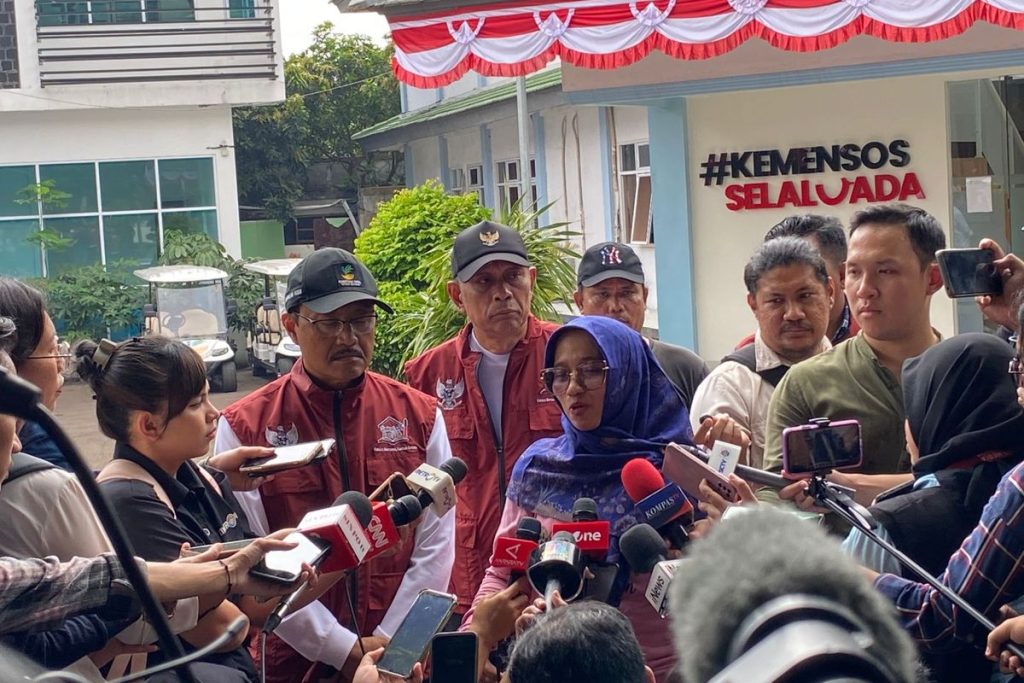 Pemerintah Siapkan Laptop untuk Siswa Sekolah Rakyat