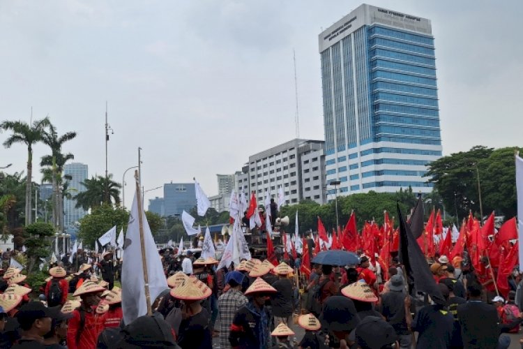 Tani Merdeka Indonesia Gelar Aksi Damai di Patung Kuda