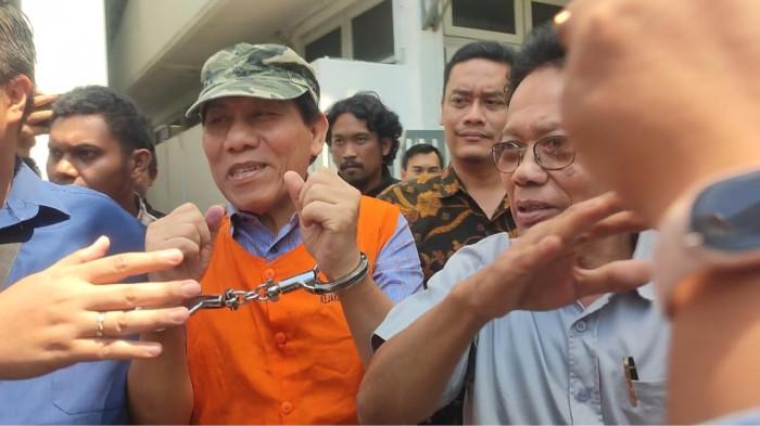Bambang Raya Dibawa ke Lapas, Klaim Tak Bersalah