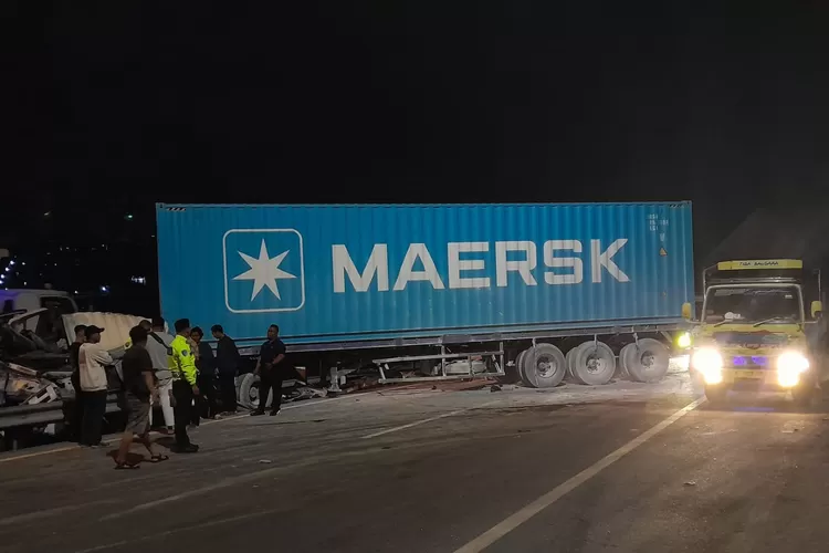 16 Kendaraan Terlibat Karambol di Tol Jatingaleh–Gayam