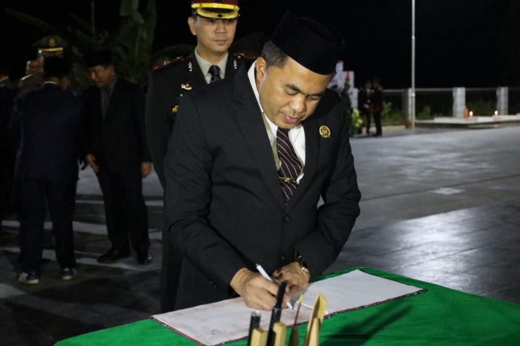 Khidmat di TMP Bukit Biru, Kukar Hargai Jasa Pahlawan Bangsa