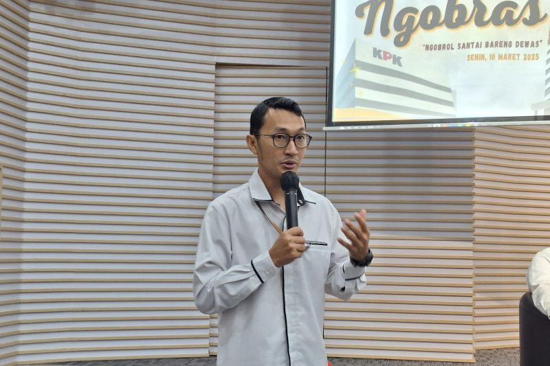 KPK Periksa Dua Pejabat Kementerian di Kasus Gratifikasi Rita Widyasari