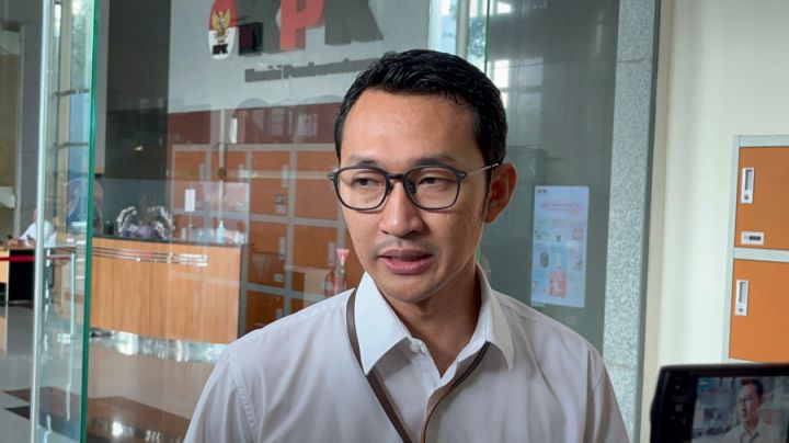 KPK Periksa Bendahara AMPHURI Terkait Kuota Haji 2024