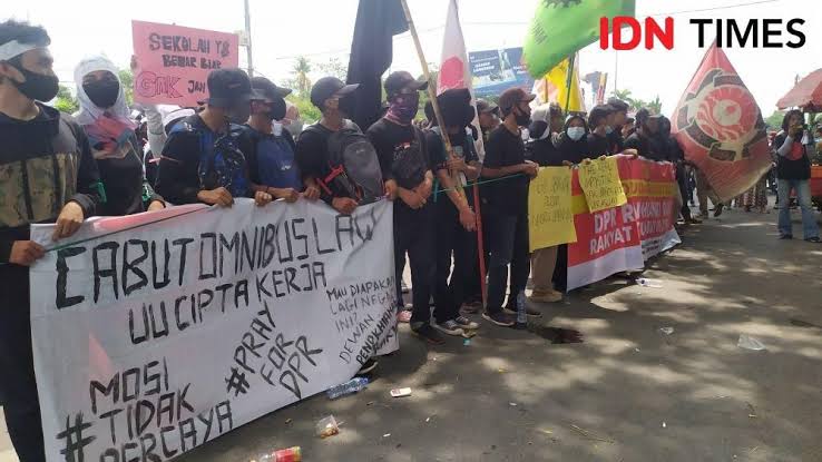 Relawan Medis: Tak Terlihat di Demo, Namun Sering Jadi Korban