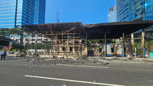Semua Tol Rusak Akibat Demo Akan Beroperasi Kembali Besok