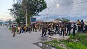 Yalimo Mencekam: Mobil Dibakar, Ayah dan Anak Tewas