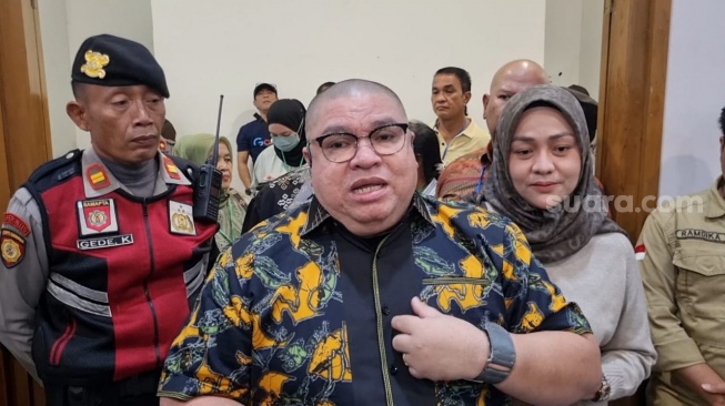 Razman Nasution Divonis 1,5 Tahun soal Pencemaran Hotman Paris