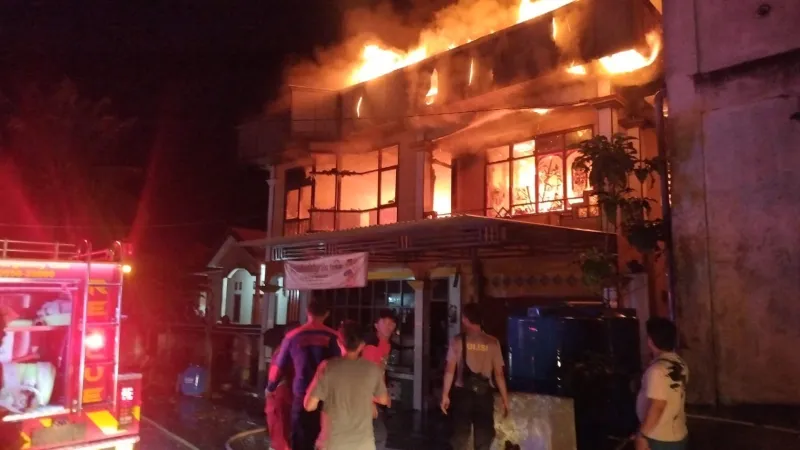 Rumah Dua Lantai di Sebatik Ludes Terbakar, Diduga Korsleting Listrik