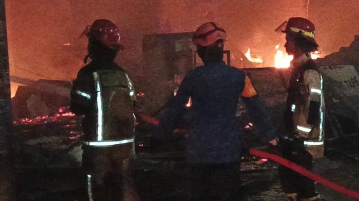 20 Kios Oleh-oleh Priangan di Purwakarta Ludes Terbakar