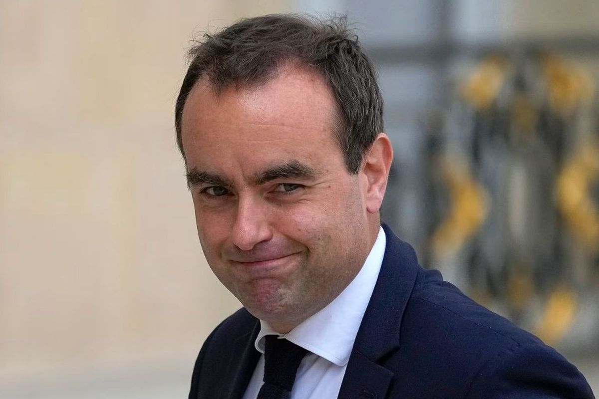 Krisis Politik, Macron Angkat Sébastien Lecornu Jadi PM Baru
