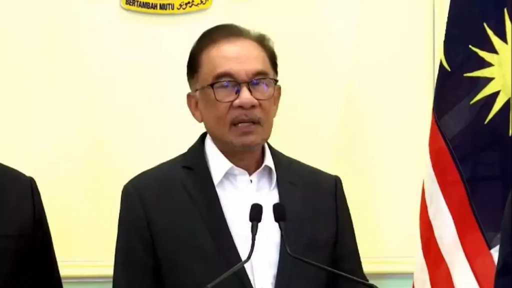 Diplomasi Malaysia: Anwar Tetap Undang Trump ke KTT ASEAN