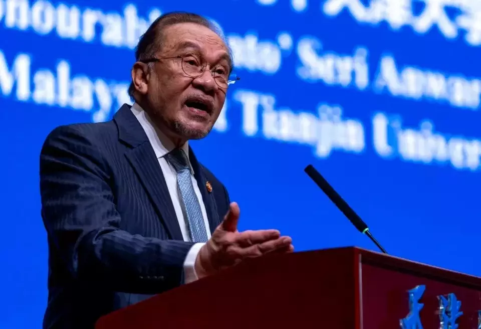 PM Malaysia Telepon Pemimpin Dunia Diskusikan Pembebasan Relawan