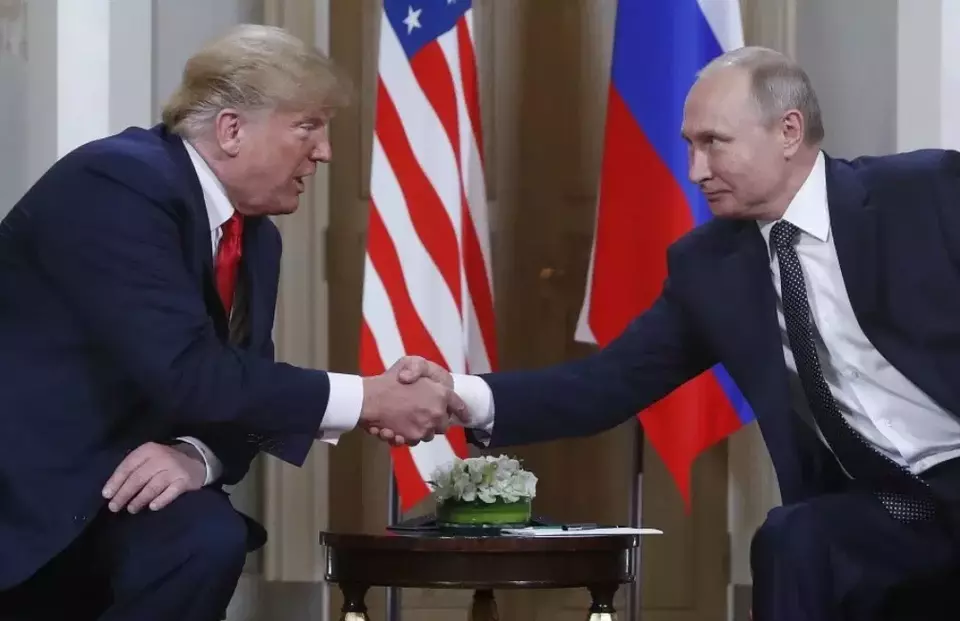 Trump Tunda Pertemuan dengan Putin di Budapest