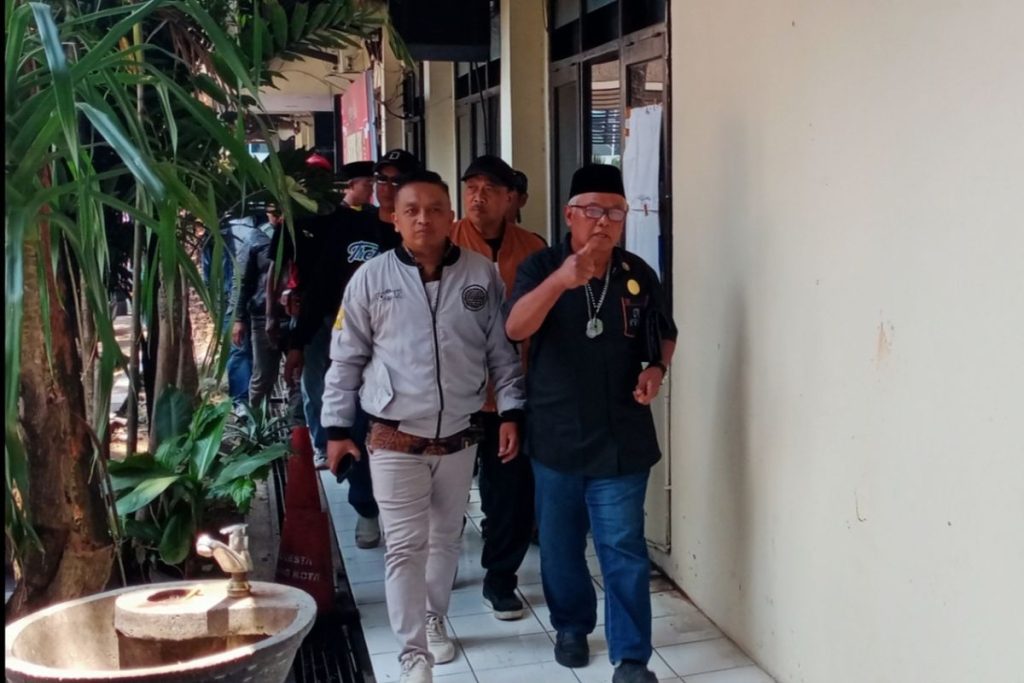 Kasus Dugaan Pencemaran Nama Baik, Yai Mim Penuhi Panggilan Polisi