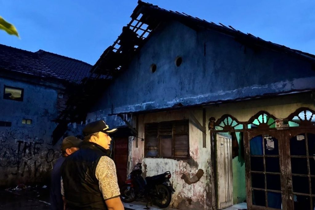 Angin Puting Beliung Terjang Bojonggede, Puluhan Rumah Rusak