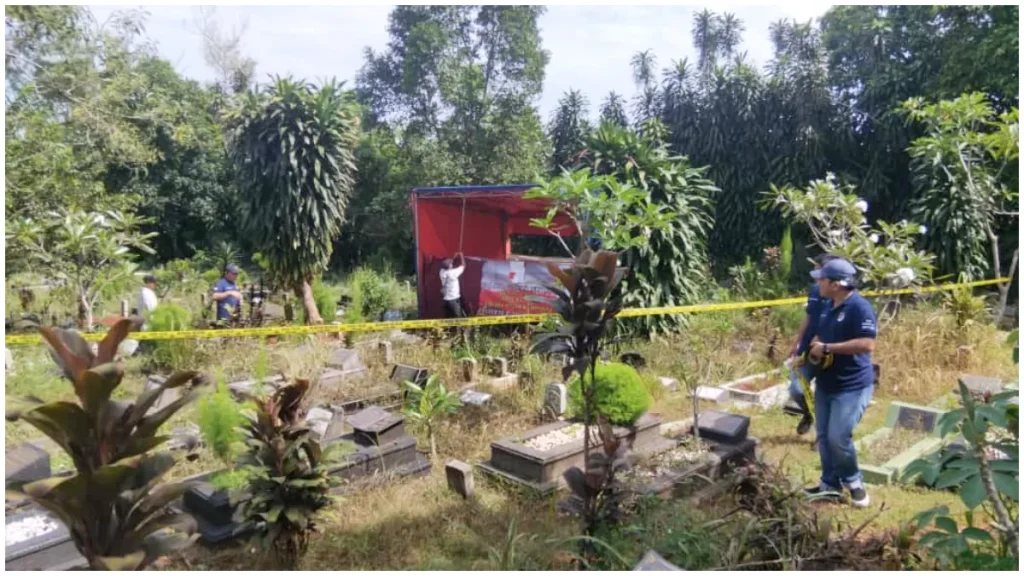 Polisi Ekshumasi Jenazah Bocah Korban Kekerasan di Bogor