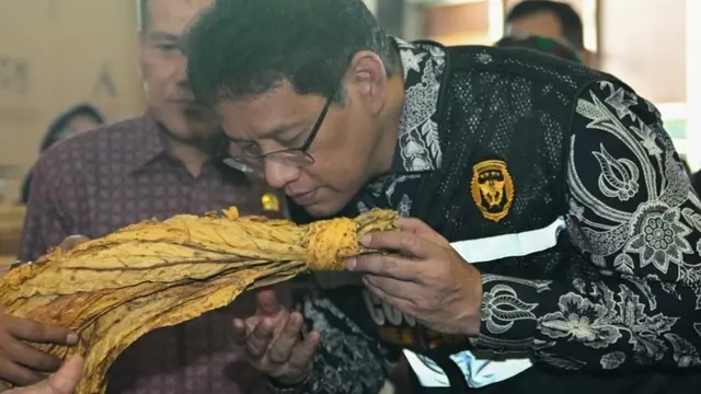 Menkeu: Pemerintah Dorong Legalisasi Usaha Kecil Tembakau