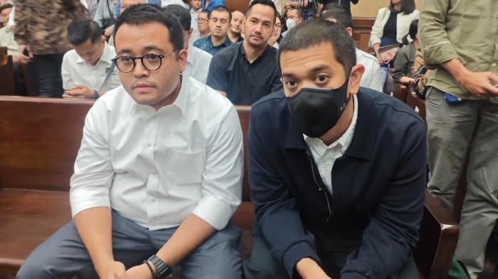 Anak Riza Chalid Hadiri Sidang Perdana Kasus Korupsi Minyak Pertamina