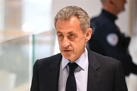 Nicolas Sarkozy Resmi Masuk Penjara, Sejarah Baru Prancis