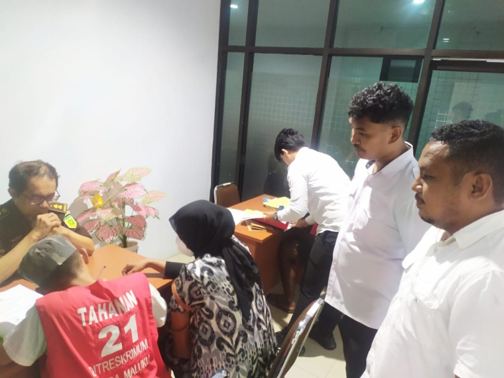 Tersangka Pembakaran Rumah di Hunuth Diserahkan ke Kejaksaan