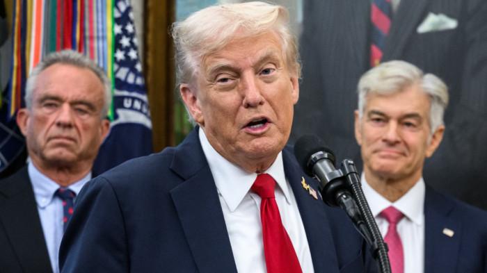 Trump Pertimbangkan Kunjungan ke Timur Tengah Bahas Gaza
