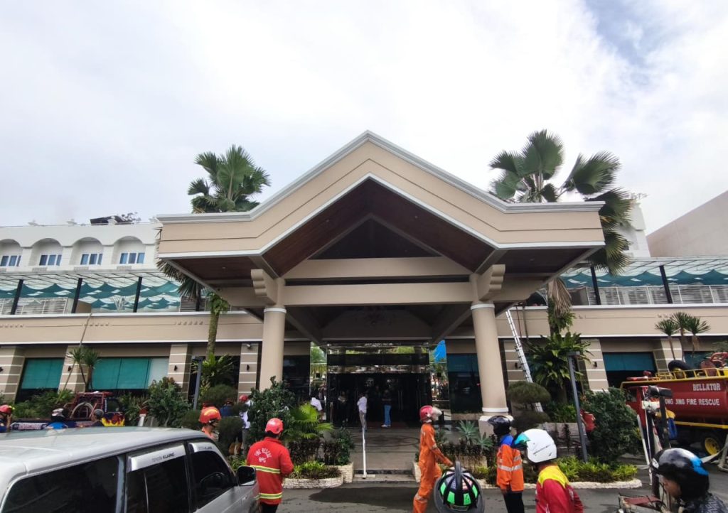 Api, Asap, dan Kepanikan. Detik-Detik Kebakaran Hotel Bumi Senyiur Samarinda