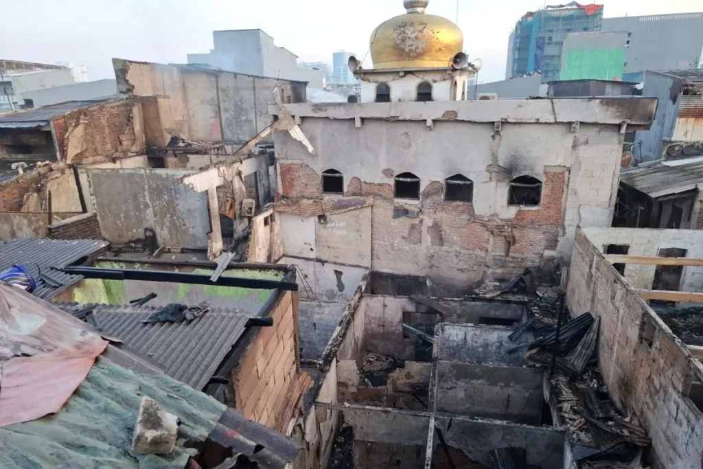 Kebakaran Hebat di Penjaringan, Puluhan Keluarga Kehilangan Rumah
