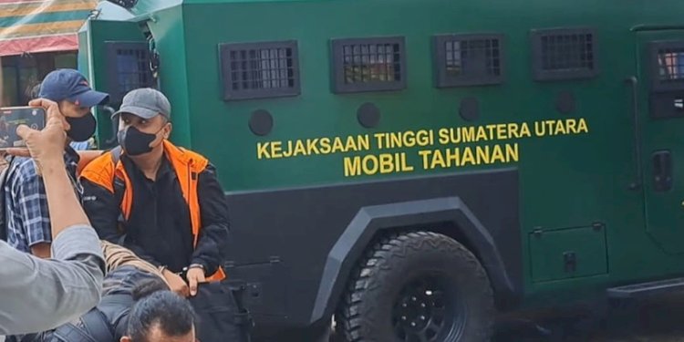 Dikawal Ketat, Topan Ginting dan Rasuli Hadapi Sidang Korupsi Jalan