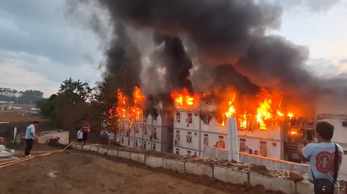 Tower 14 Hunian Pekerja IKN Terbakar, Api Berhasil Dipadamkan