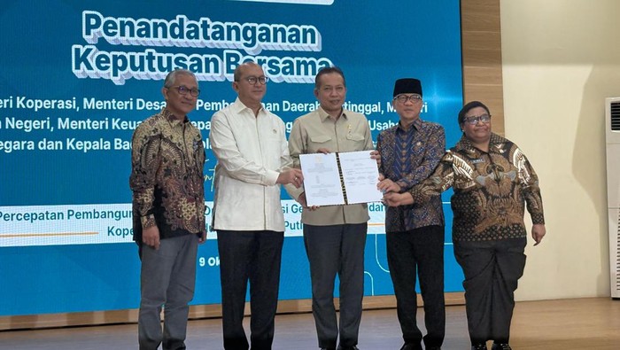 Pemerintah Percepat Pembangunan Fisik Kopdes Merah Putih