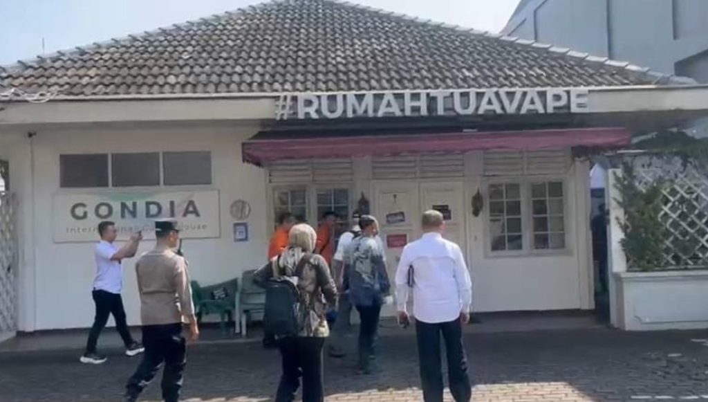 Belum Dapat Izin Polda, Keluarga Arya Daru Urung Datangi Kos di Menteng
