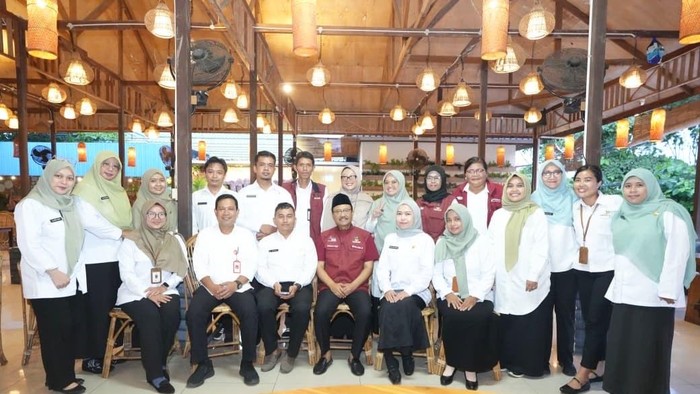 Gus Ipul Dorong Pendamping PKH Turunkan Kemiskinan di Bawah 5 Persen