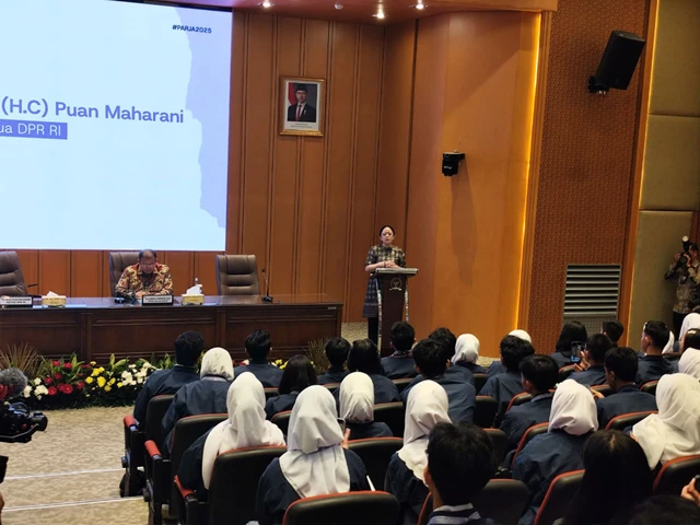 DPR Latih Pelajar Pahami Proses Legislasi Lewat Parlemen Remaja 2025