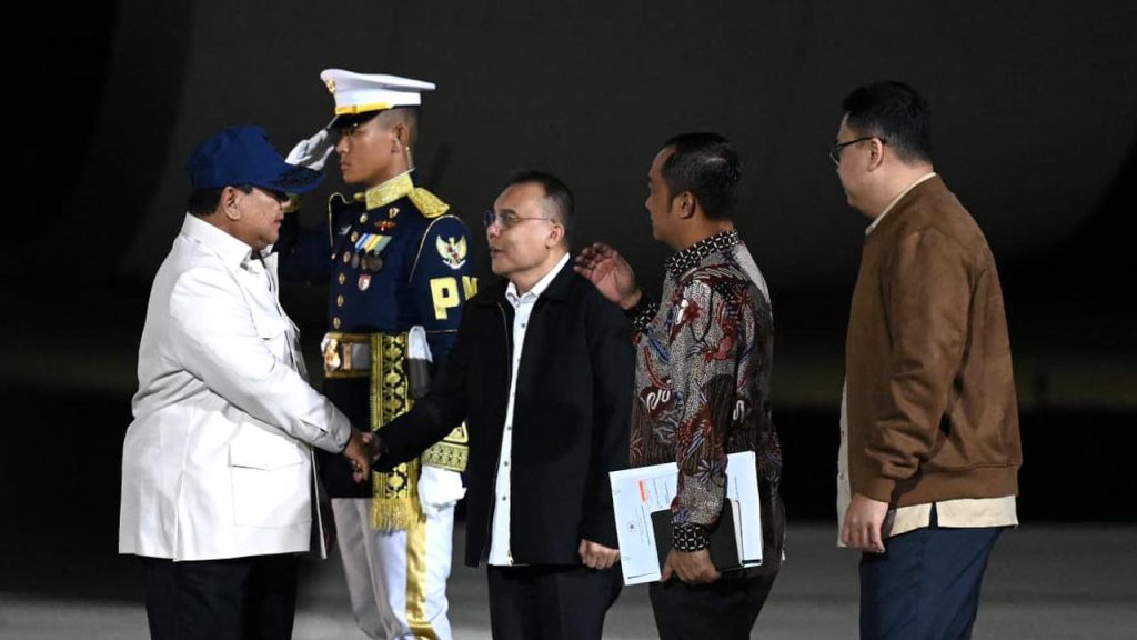 Prabowo Tiba di Tanah Air Usai Sehari Diplomasi di Australia