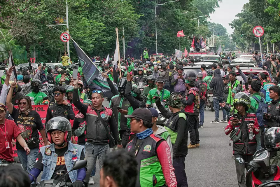 Pengemudi Ojol Gelar Aksi 711 Kawal Perpres di Jakarta
