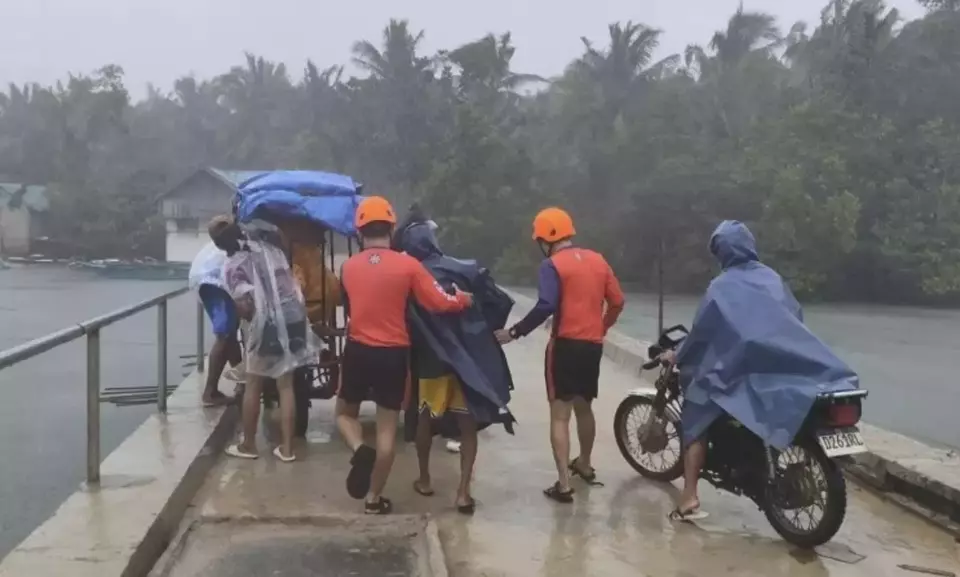 Topan Super Fung-wong Guncang Filipina, Sejuta Orang Mengungsi