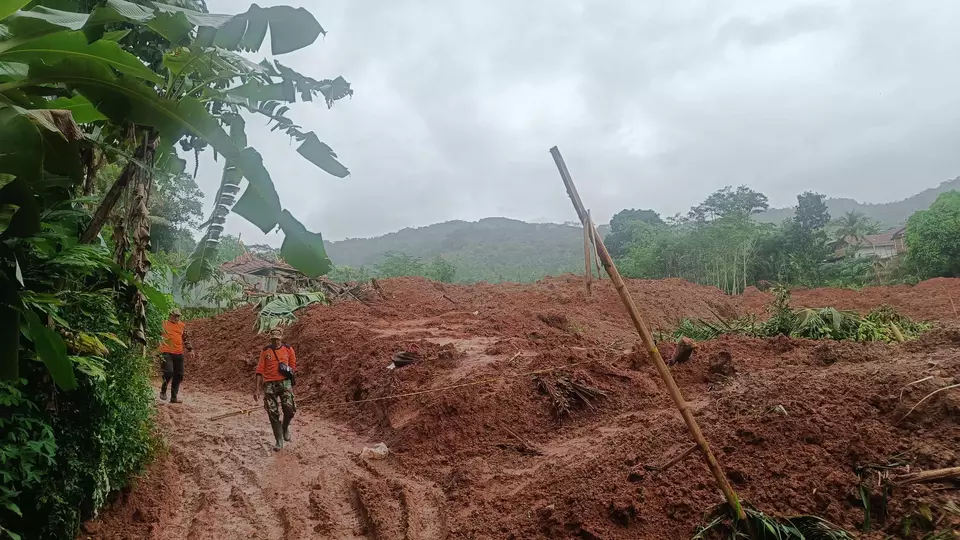 Pencarian Korban Longsor Cilacap Dilanjutkan Hari Ini Setelah Tertunda Cuaca Buruk