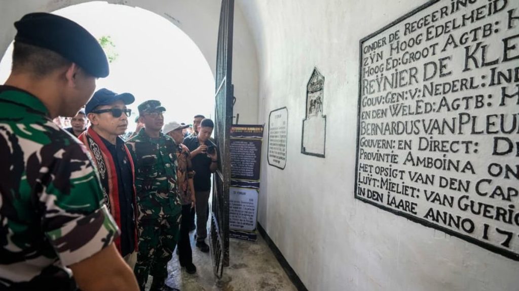 Menbud Tinjau Benteng Victoria, Soroti Jejak Perlawanan Maluku