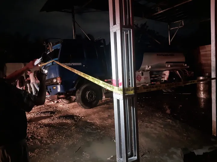 Mobil Tangki Terbakar di Jambi, Satu Orang Tewas