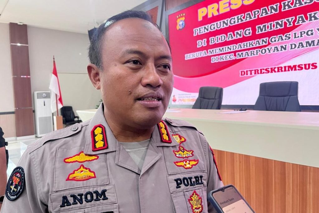 Dua Personel Polda Riau Jadi Korban Bencana di Sumbar