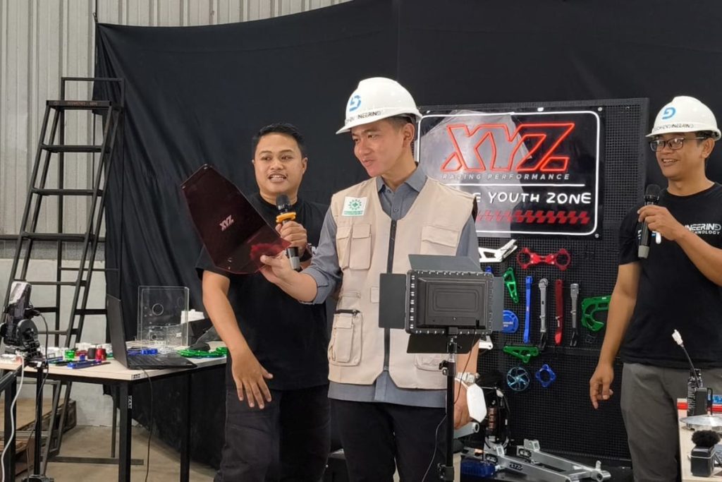 Gibran Tinjau Pabrik Lokal, Dorong Kemandirian Industri Nasional