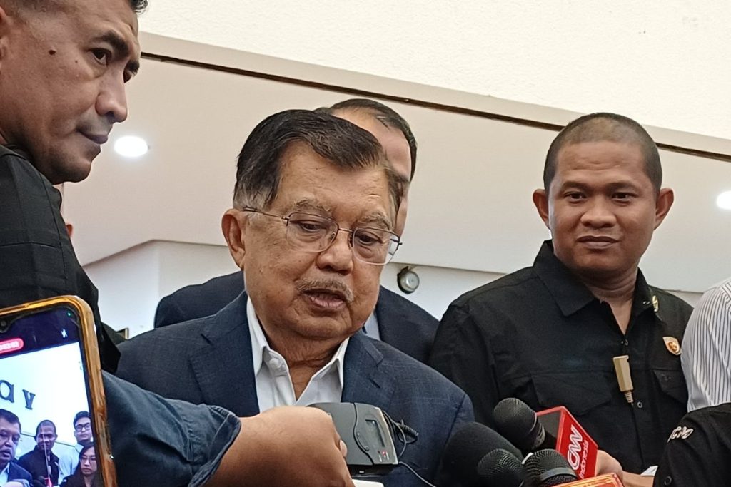 Jusuf Kalla Ajak Publik Akhiri Polemik Gelar Pahlawan Soeharto