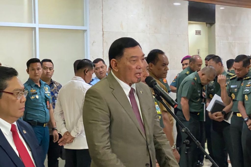 Sjafrie Tegaskan TNI Bantu Amankan Kilang Pertamina