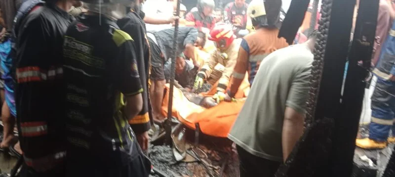 Kebakaran di Banjarmasin Tewaskan Satu Keluarga, 8 Rumah Ludes