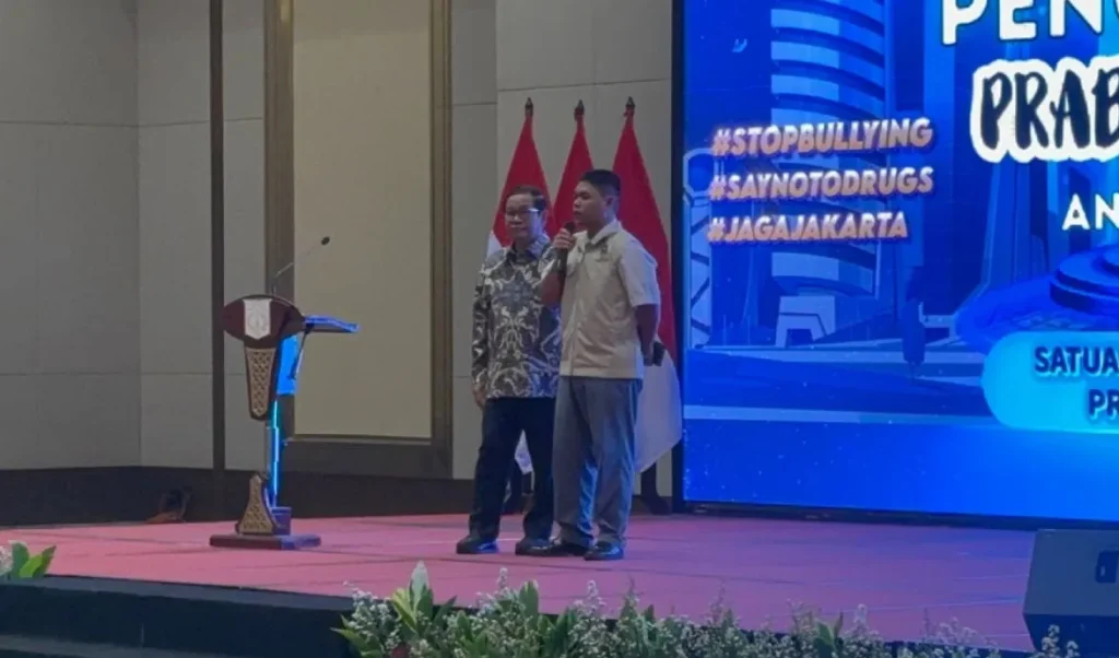 Pramono Anung Kukuhkan Duta Ketertiban Pelajar Jakarta 2025