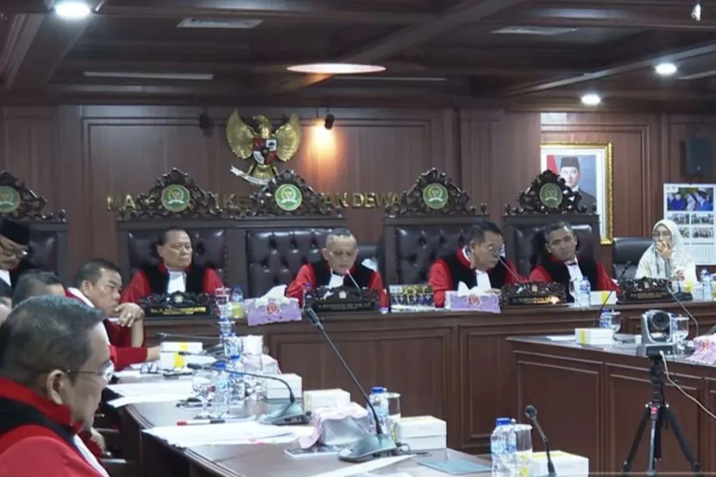 MKD DPR Gelar Sidang Etik Sahroni–Uya Kuya, Saksi dan Ahli Diperiksa