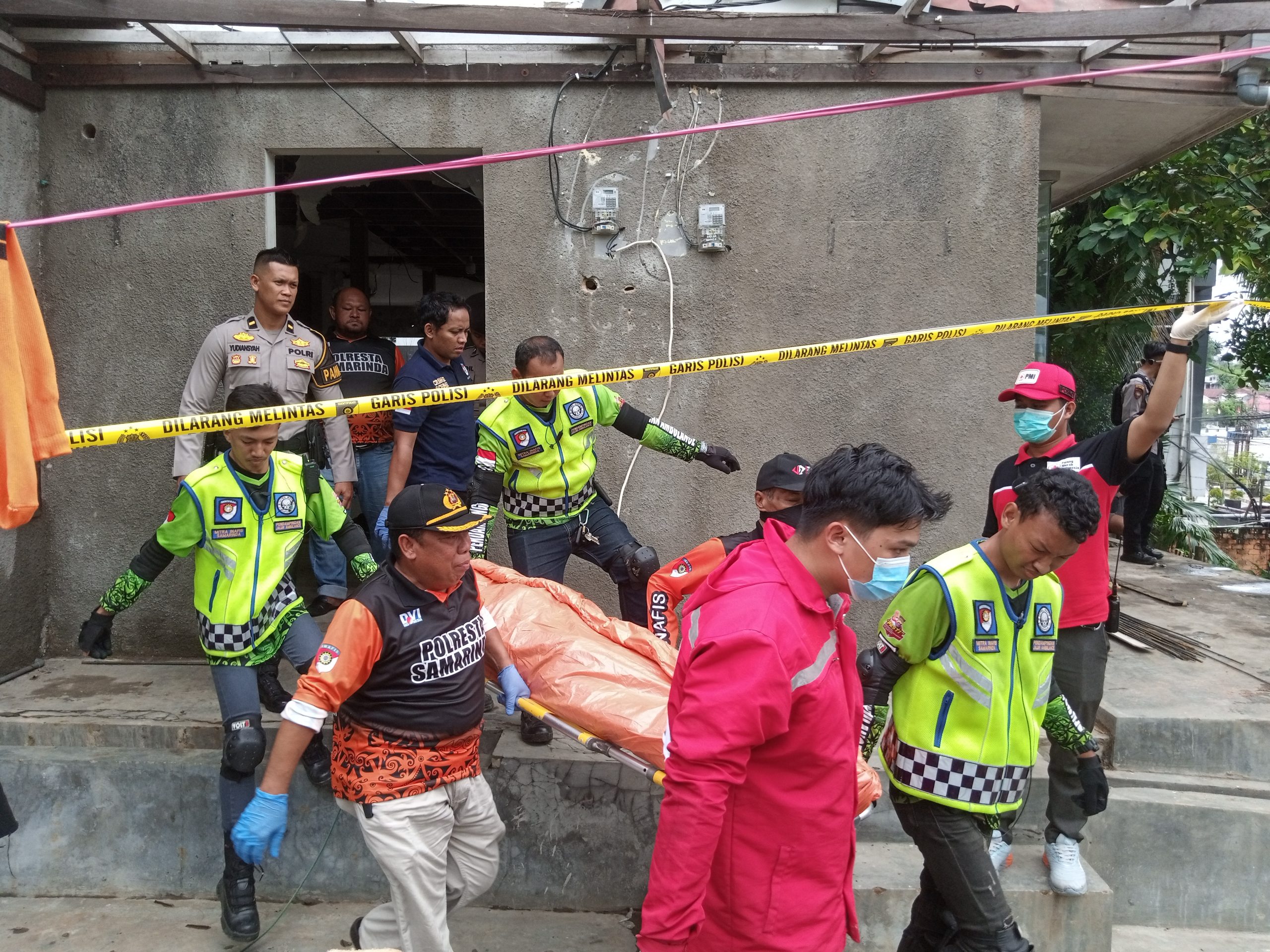 Warga Syok! Pria Ditemukan Tak Bernyawa di Samping Hotel Grand Sawit